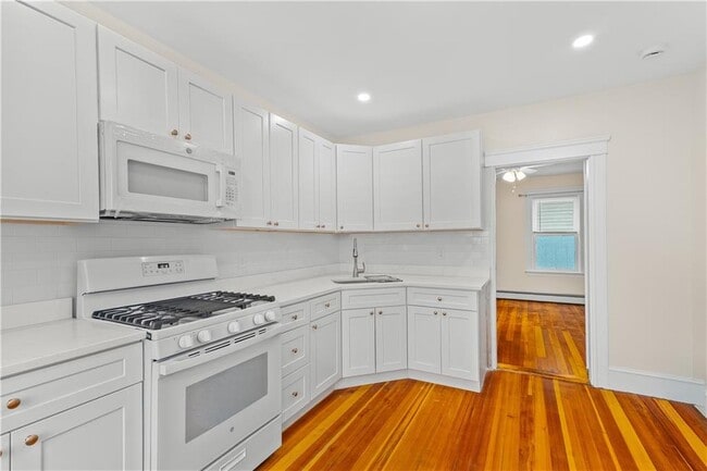 Building Photo - 1224-1224 Park Ave Unit 2