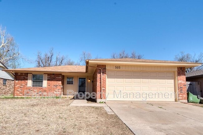 Building Photo - 303 Kimberly Ln