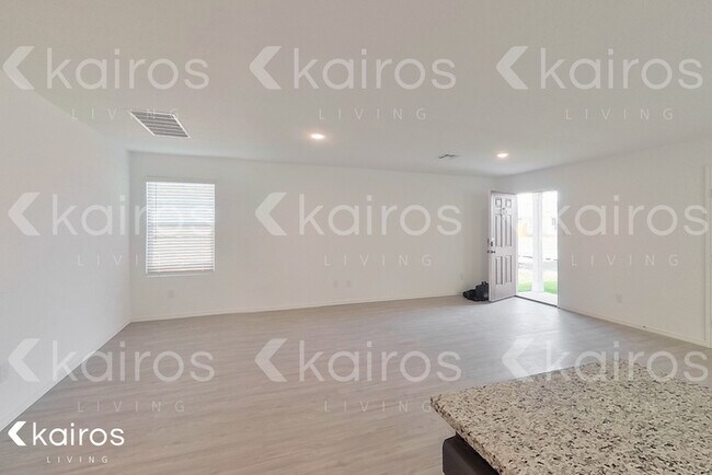 Photo - 14303 Estuary Pl