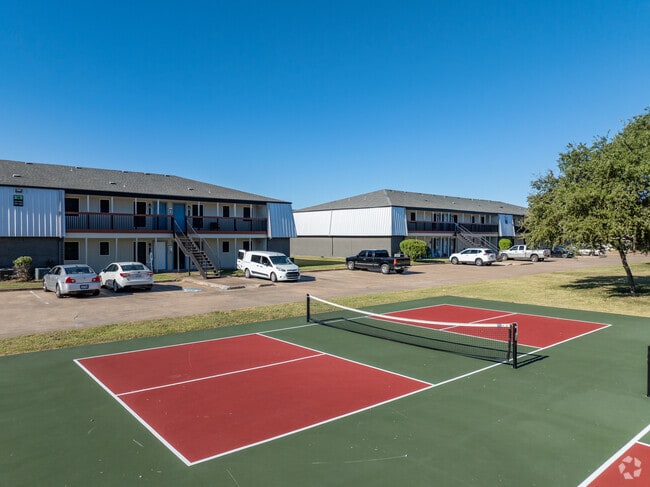 Tennis Courts