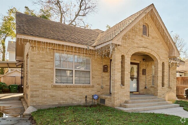 Building Photo - 418 Euclid St Rental