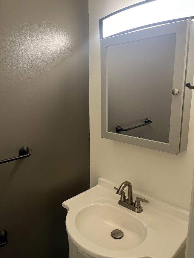 368-368 Windsor Park Dr Unit 366
