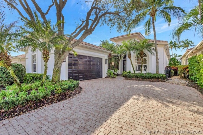 162 Esperanza Way