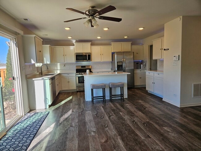 Photo - 1735 Bayberry Ln