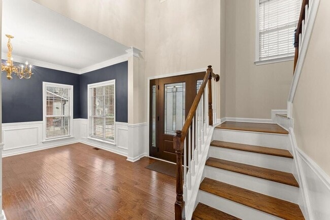 Photo - 2309 Wickingham Dr NE