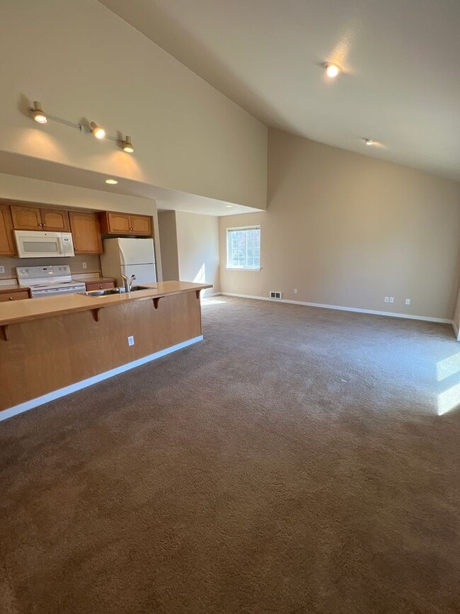 Photo - nov208 Unit nov208 - 02