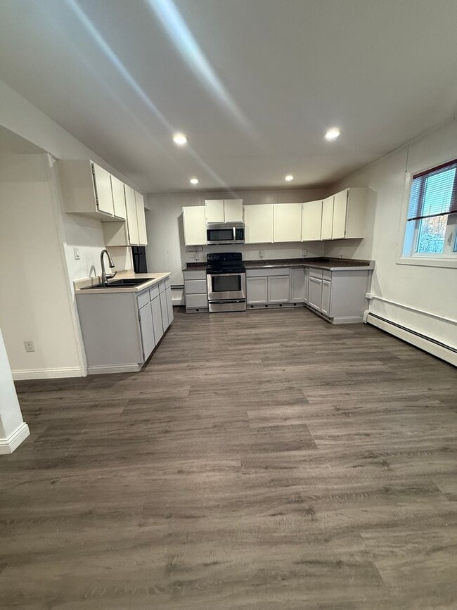 Photo - 1315 Ballaine Rd Unit B