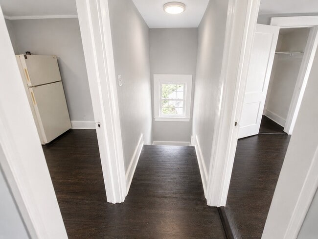 Photo - 179 Isabella Ave Unit 3