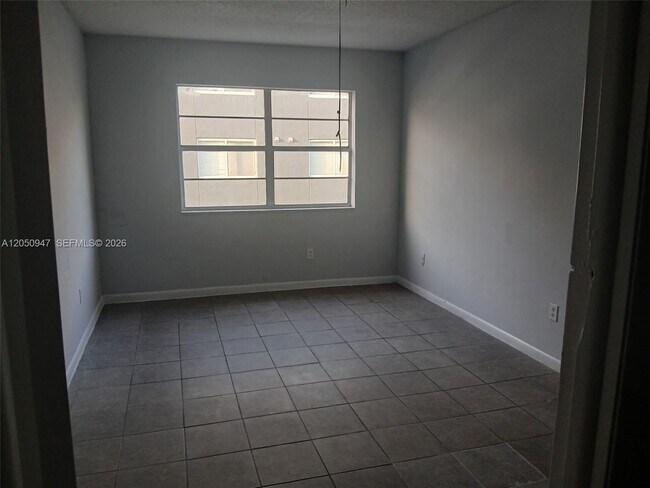 Photo - 13655 NE 3rd Ct Unit 25