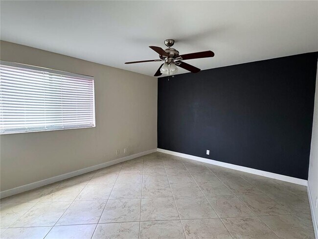 Photo - 2926 S University Dr Unit 6307