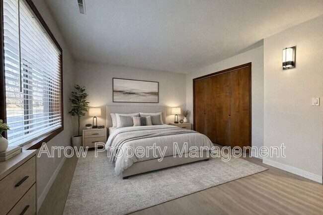 Photo - 3331 Holdrege St Unidad 6