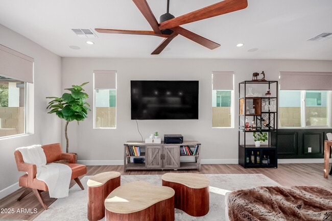 Photo - 11353 N Luckenbach St