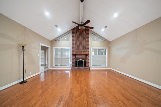 Photo - 30616 Quinn Rd