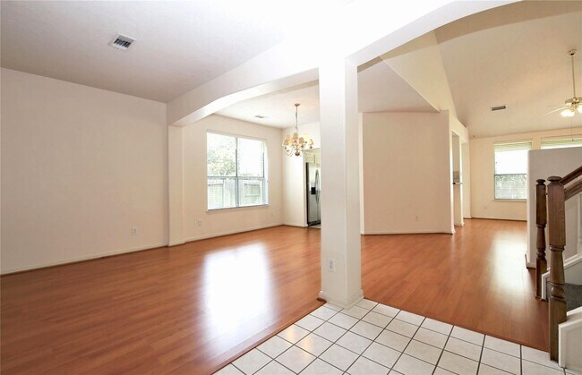 Photo - 4602 Rainbow Valley Ct