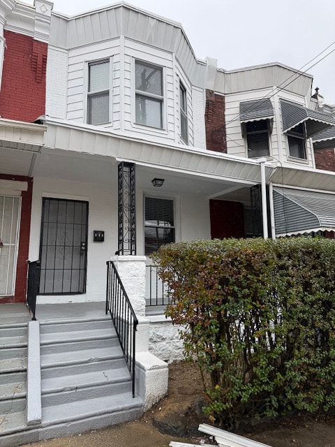 Building Photo - 353 N 60th St