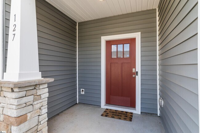 Photo - 127 Shallons Dr