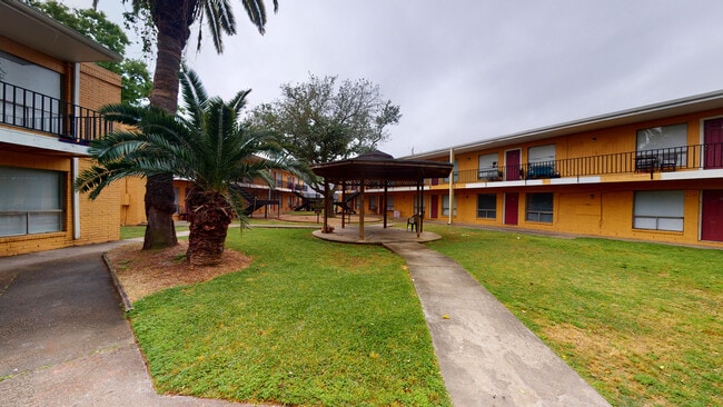 Photo - Park Place Apartments