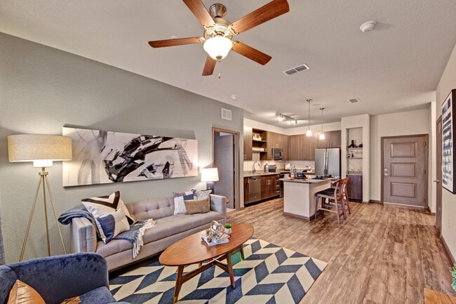 Photo - Courtney At Lake Shadow