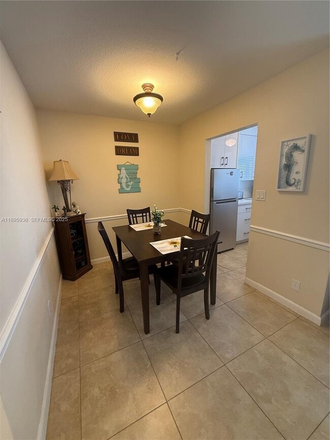 Photo - 2860 NE 14th Street Causeway Unit 406D