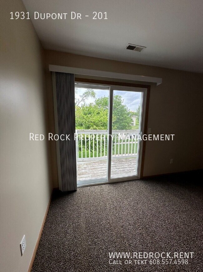 Photo - 1931 Dupont Dr Unit 201