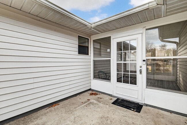 Photo - Spacious 2/2 in Leesburg Near Treadway Elementary – Bonus Room