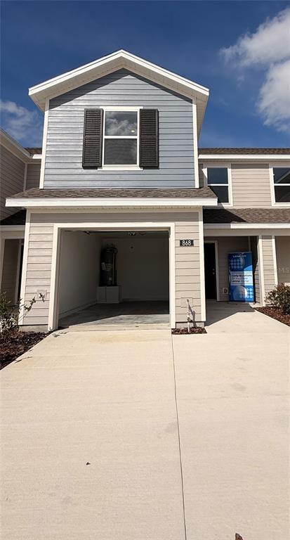 Building Photo - 868 Lynx St