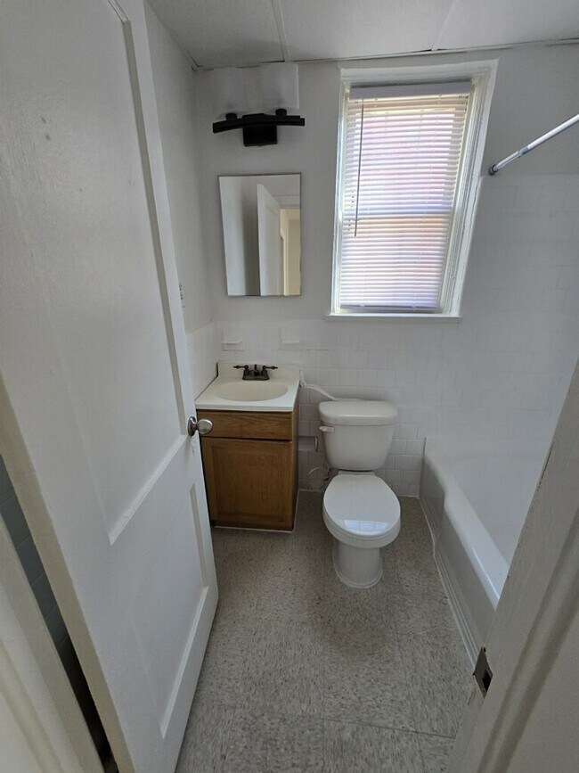 Photo - 3308 East Capitol St NE Unit A