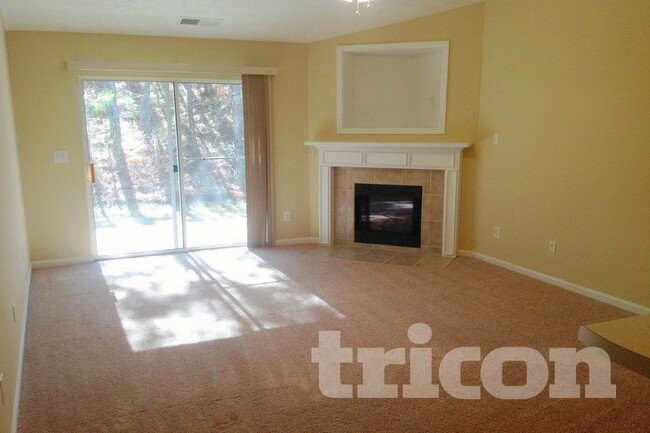 Photo - 8422 Somerton Cir