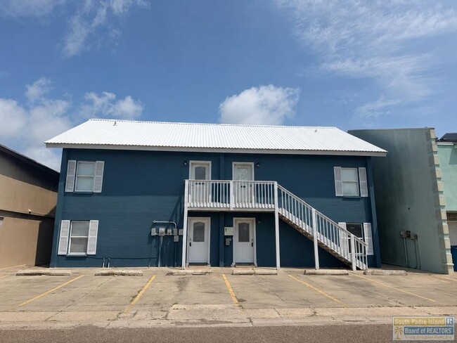 Building Photo - 1426 Harbor Island Dr Unit 1426