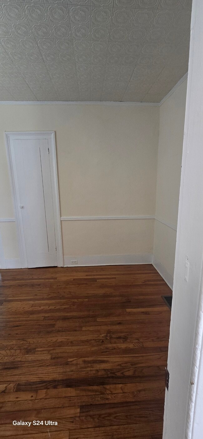 5 Glen Rd Unit 5A 1st floor
