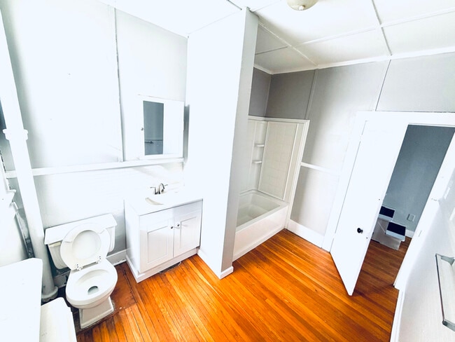 Photo - 18 Bona Ventura Ave Unit 5