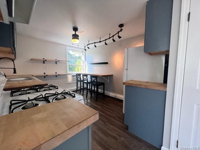 Photo - 9-13 Main St Unit 1