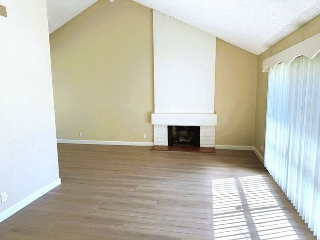 Photo - Spacious and Well Maintained 4 Bedroom Hom...