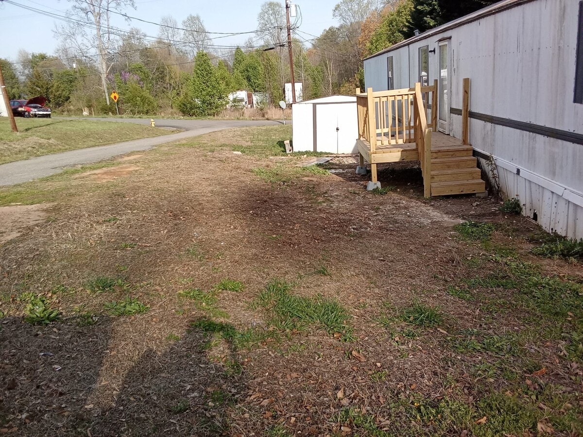 Photo - 8364 Cedar St