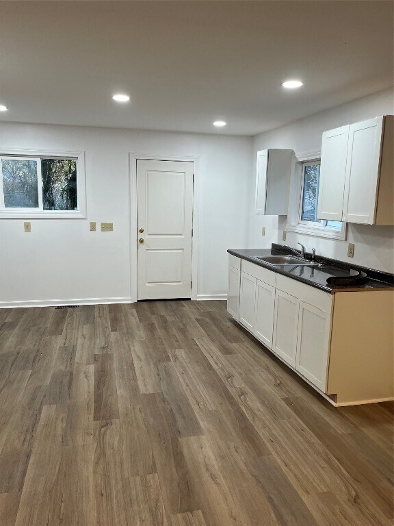 Photo - 254 E 30th St