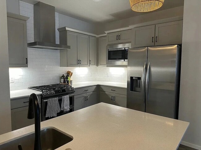 Photo - 2944 Barnstormer St