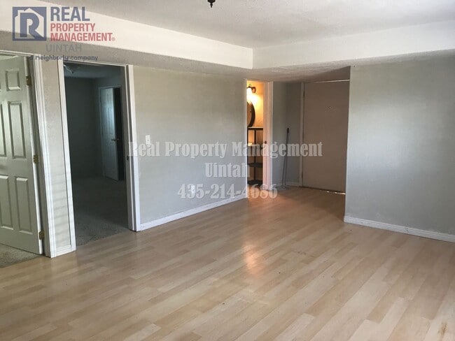 Photo - 1620 S Vernal Ave Unidad B