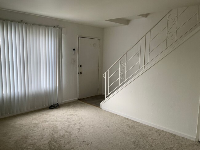 Photo - 418 C St Unit 422 C Street