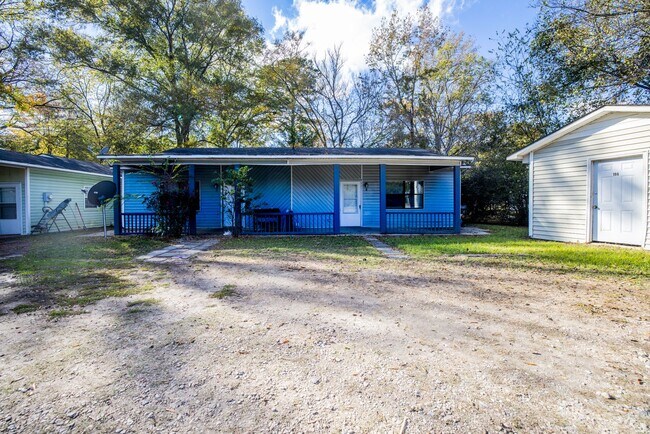 Photo - 210 S Plymouth St