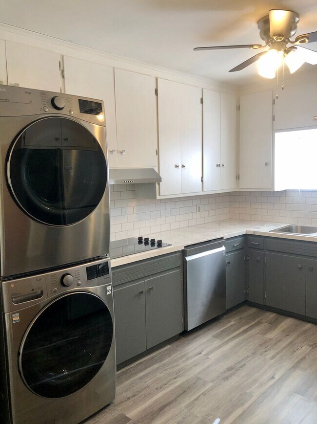 Photo - Burns Holdings, LLC - 3613 - 3617 (KC*) Unit (3617)