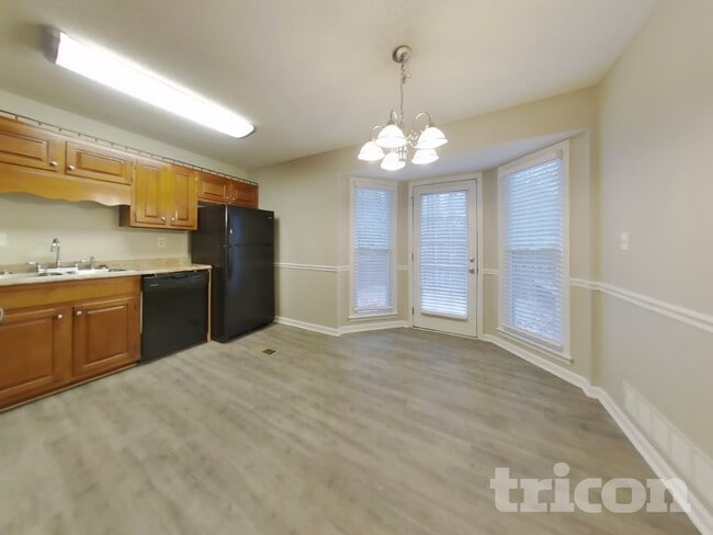 Photo - 296 Whitney Ln