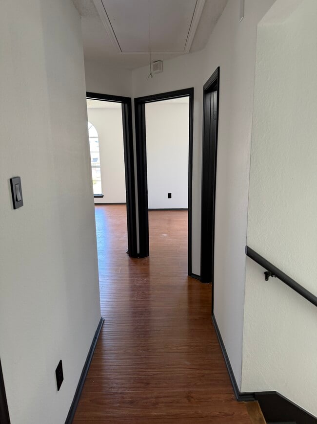 Photo - 5107 Whitehaven Dr
