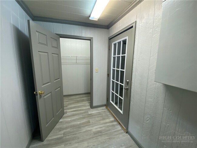 9303 Nc Highway 88 E