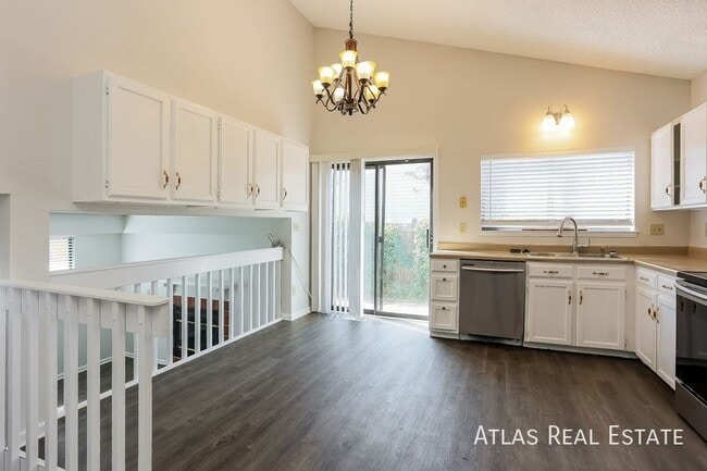 Photo - 2760 S Sedalia St