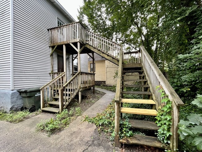 Photo - 1123 Pine St Unidad #2