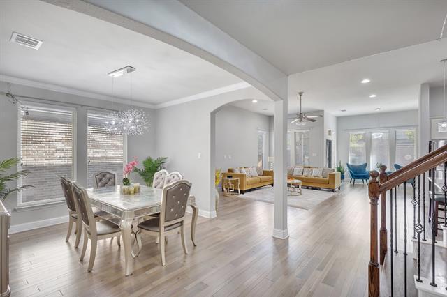 Photo - 8701 Tutbury Pl