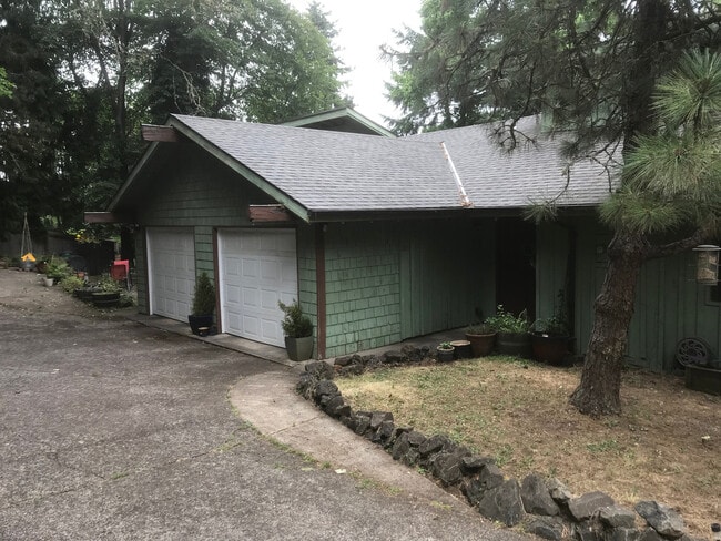 Photo - 3 Bedroom Home in SE Eugene