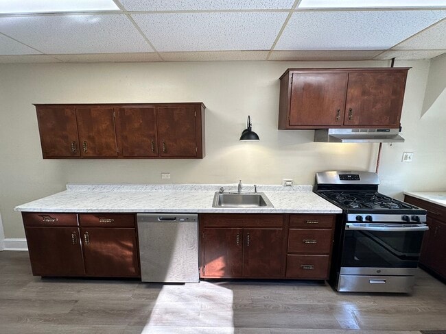 Photo - 139 Coral St