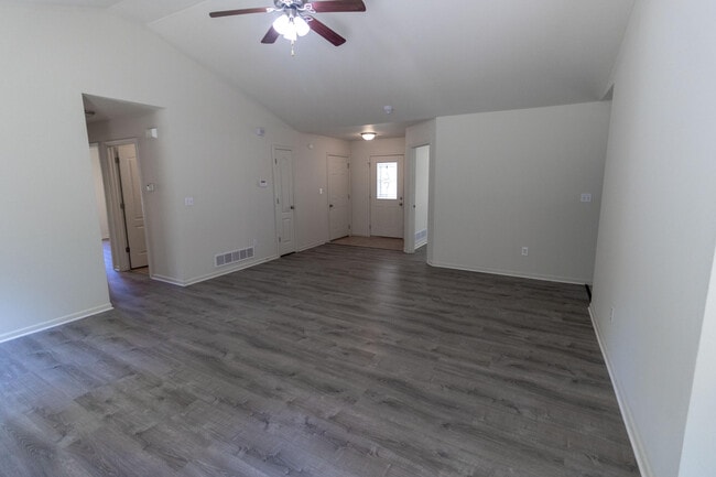 Photo - 1408 Bodie Dr