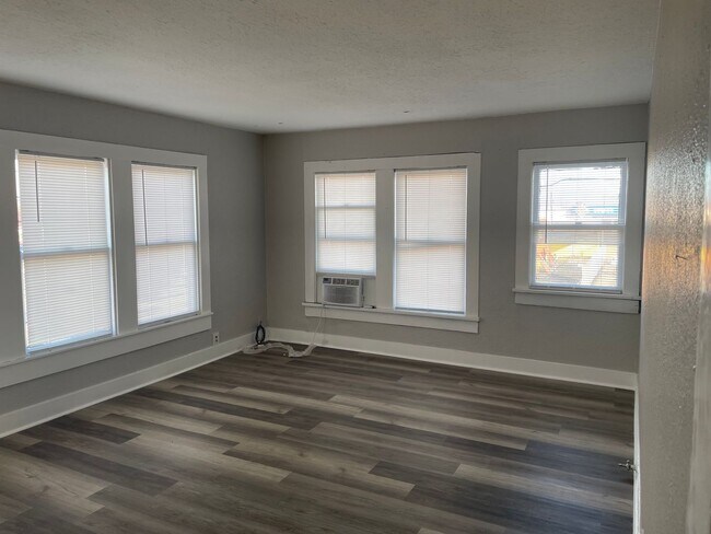 Photo - 1309 Fifth St Unit 1309 Fifth St  1